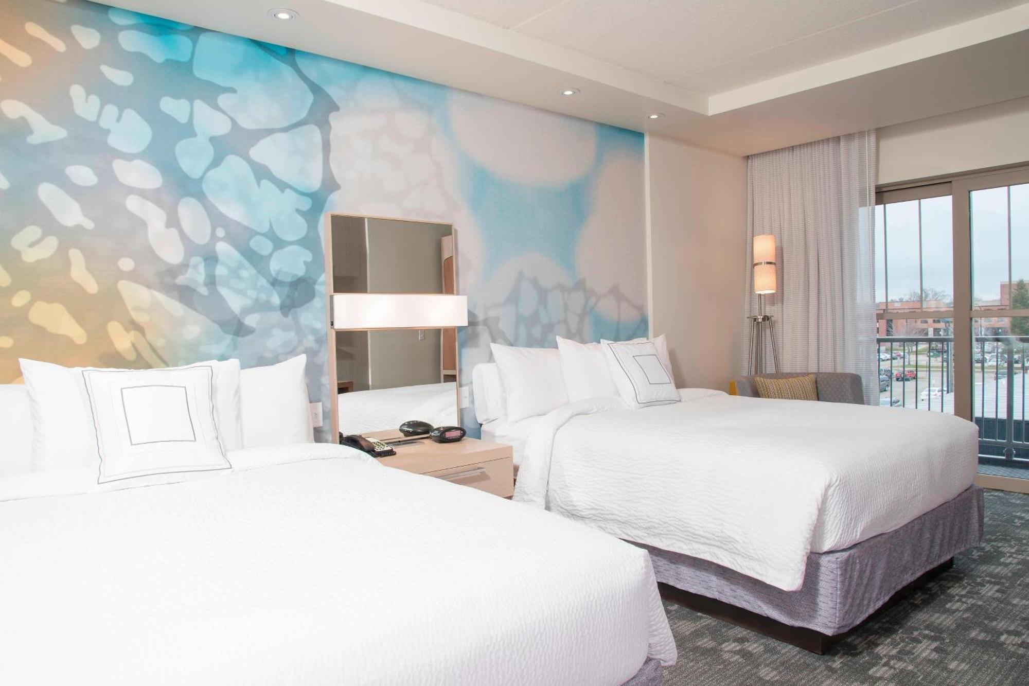 Courtyard By Marriott Holland Downtown Exterior foto